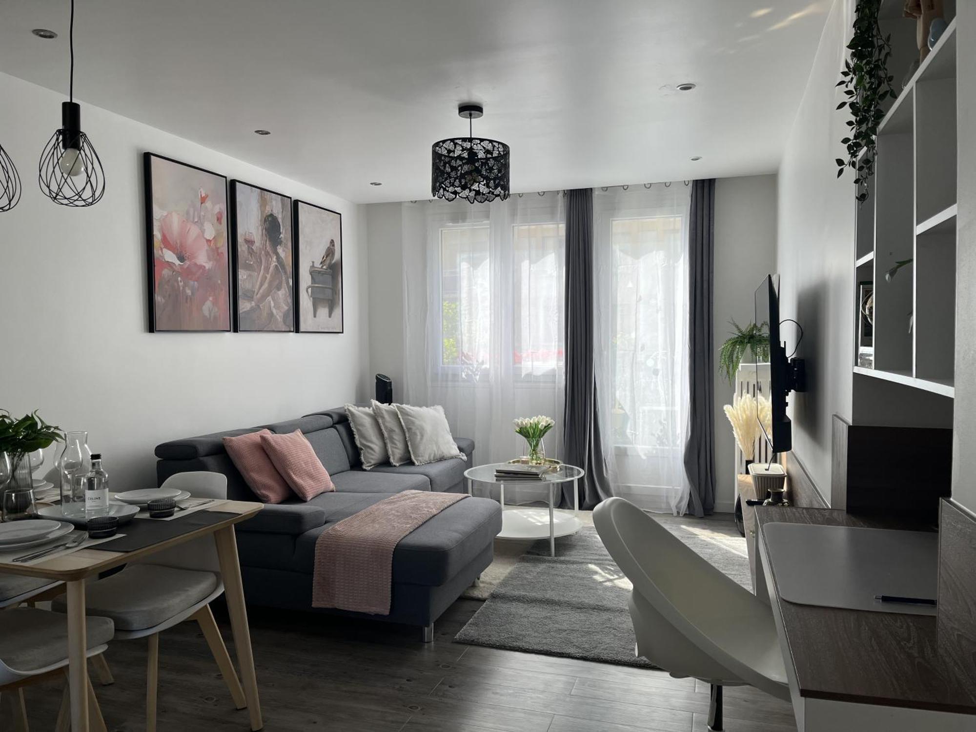 Entire 60M2 Apartment - Close To Paris - Parking - Kitchen - 2Min Rerb - Olympic'24 Bourg-la-Reine Extérieur photo