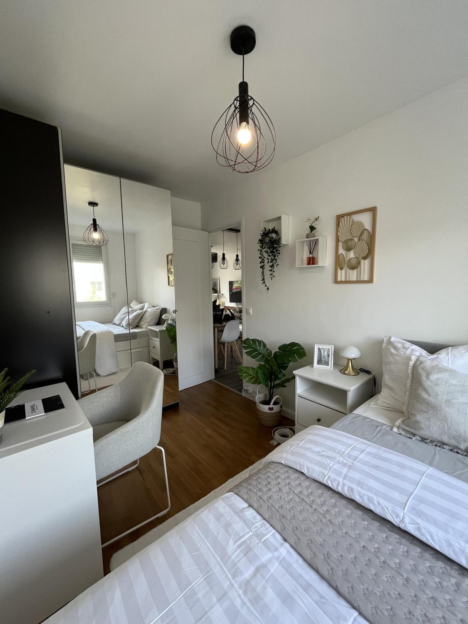 Entire 60M2 Apartment - Close To Paris - Parking - Kitchen - 2Min Rerb - Olympic'24 Bourg-la-Reine Extérieur photo