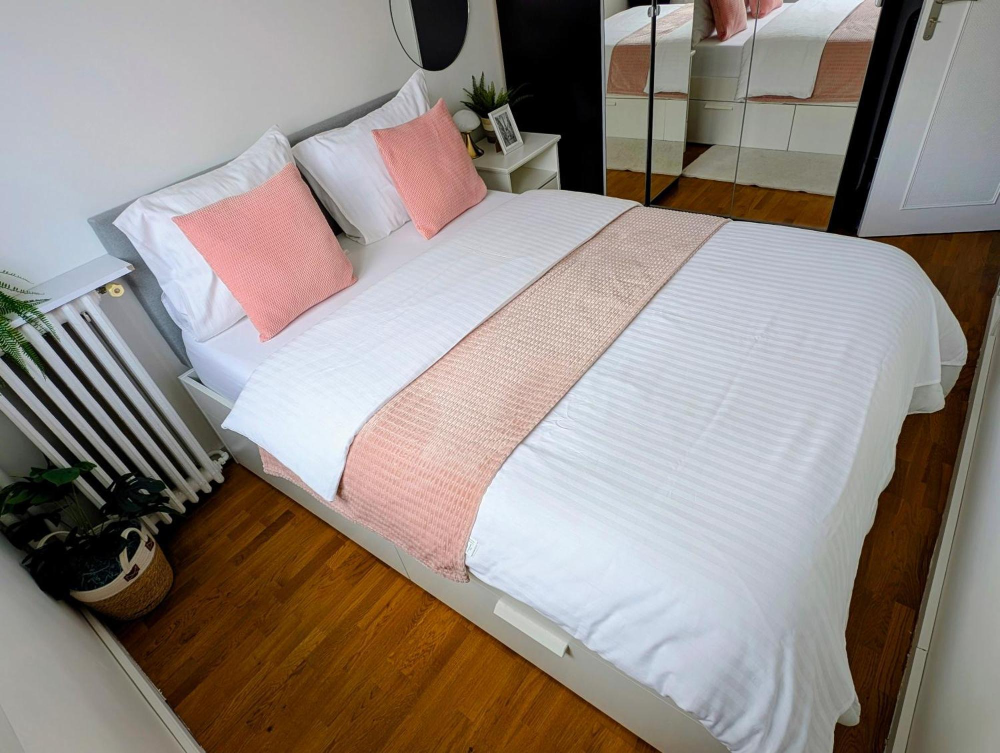 Entire 60M2 Apartment - Close To Paris - Parking - Kitchen - 2Min Rerb - Olympic'24 Bourg-la-Reine Extérieur photo